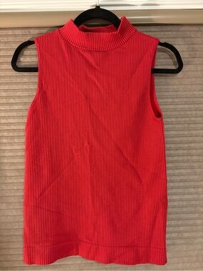 Sleeveless Ribbed Mock Neck Top - Red